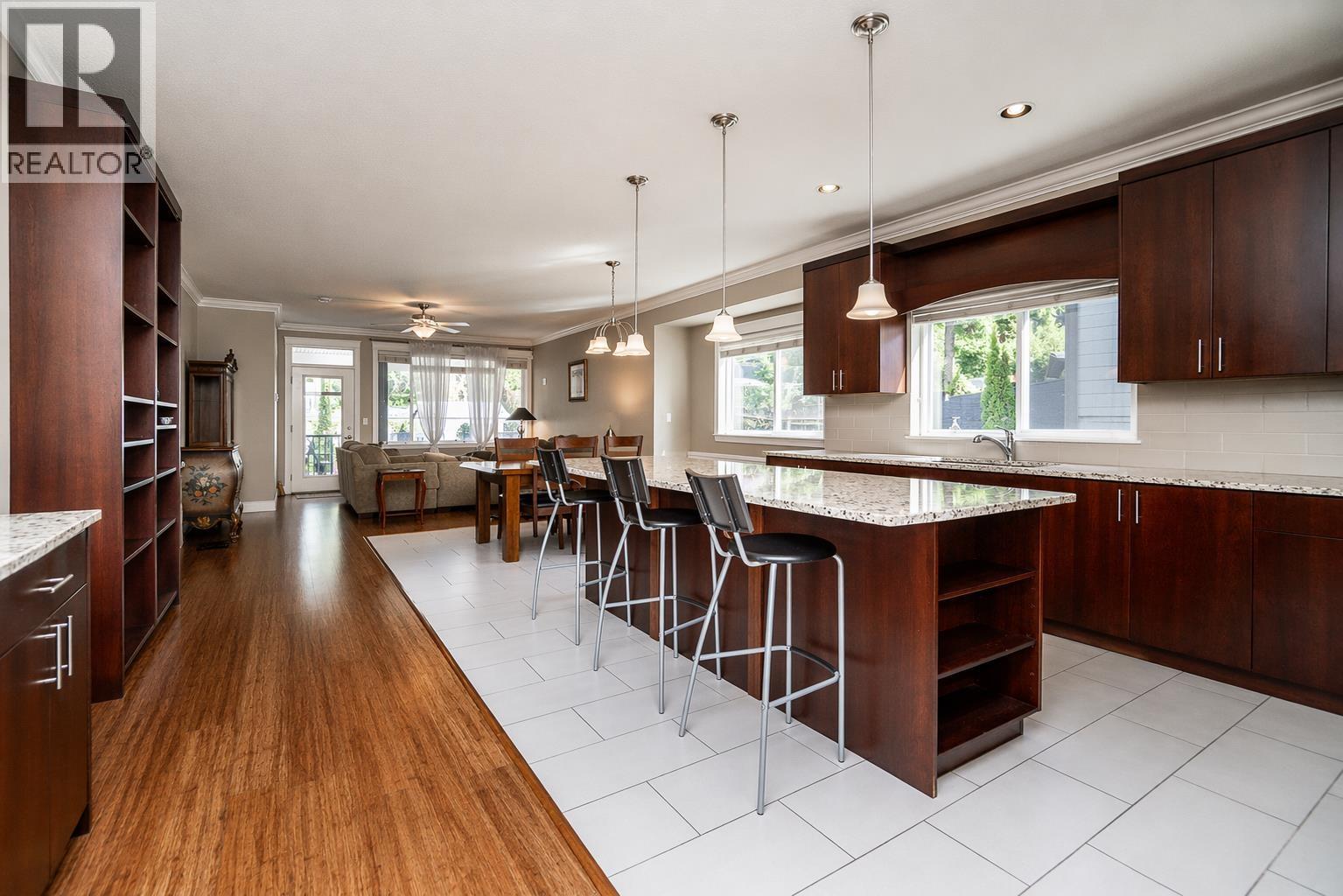 1935 Brunette Avenue, Coquitlam, British Columbia  V3K 1H8 - Photo 10 - R3112392