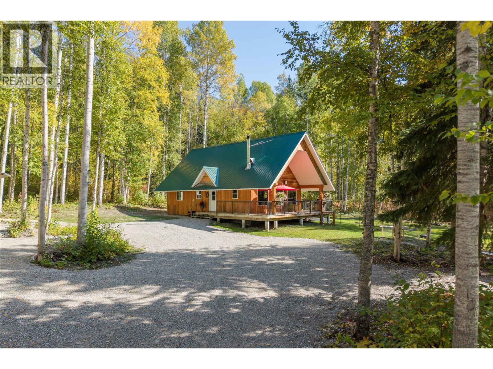 1506 HARTLEY Road, Golden, British Columbia
