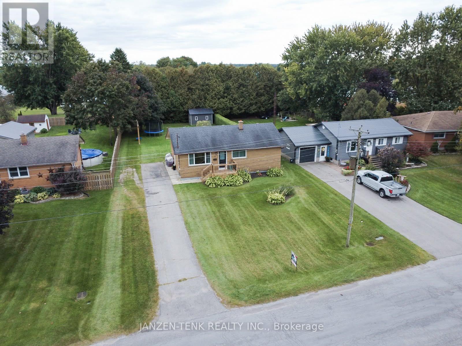 9 James Court, Norfolk, Ontario  N0J 1E0 - Photo 6 - X13833712