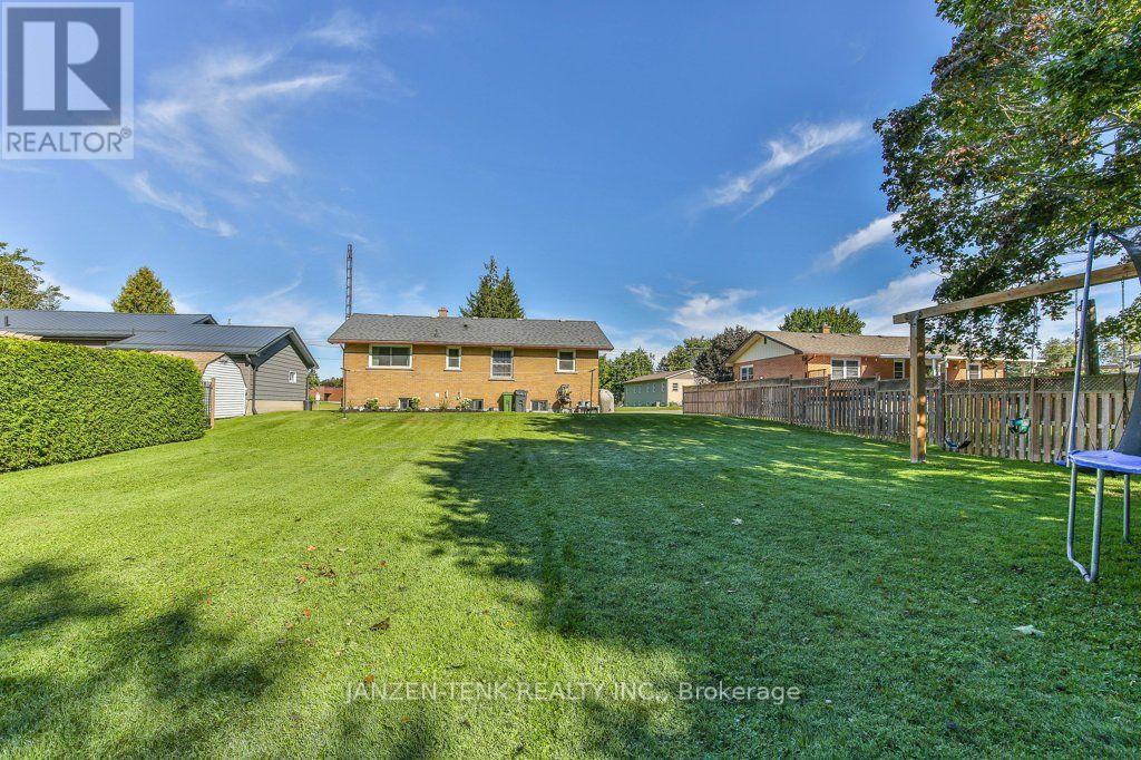 9 James Court, Norfolk, Ontario  N0J 1E0 - Photo 41 - X13833712