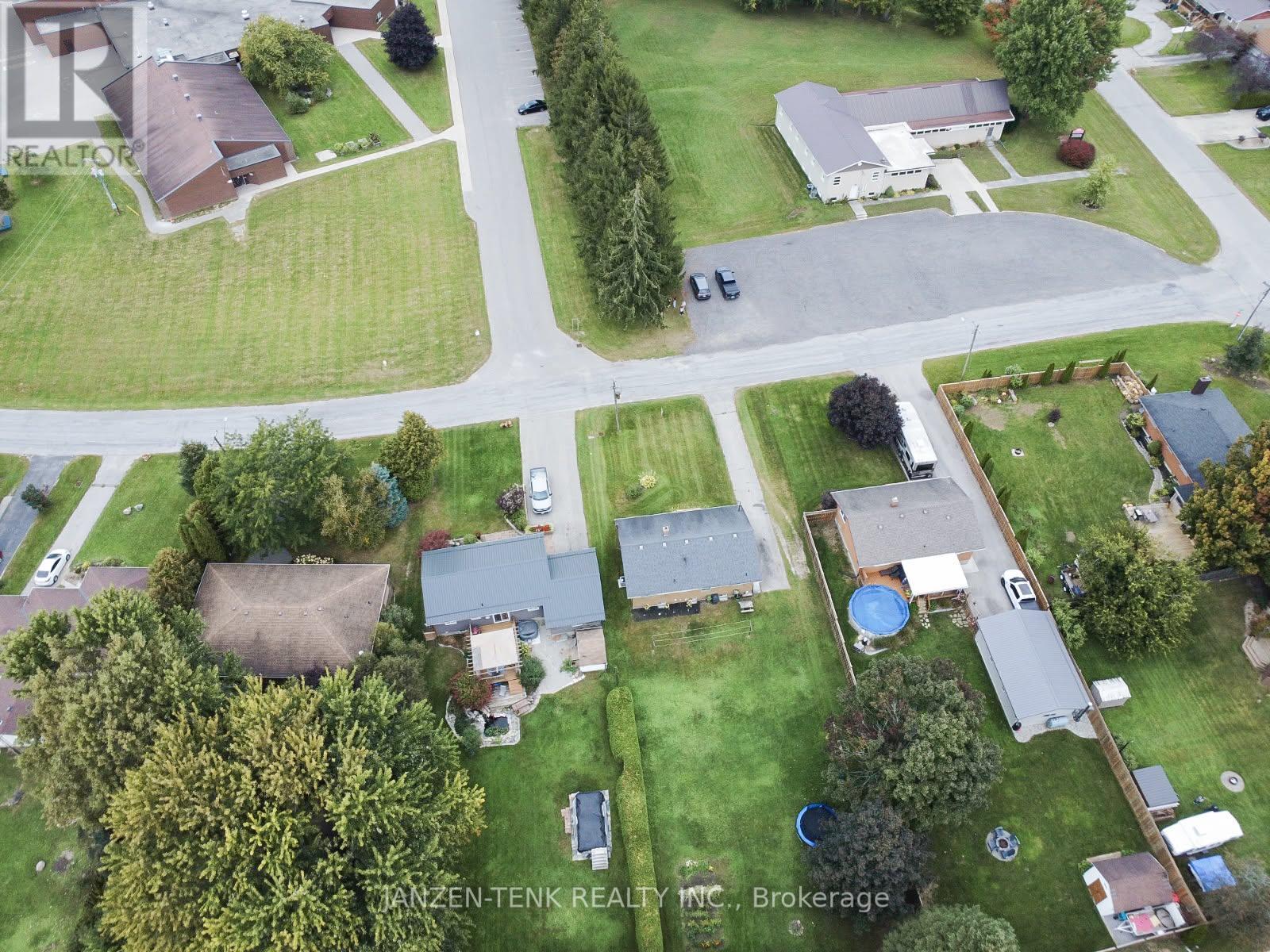 9 James Court, Norfolk, Ontario  N0J 1E0 - Photo 49 - X13833712