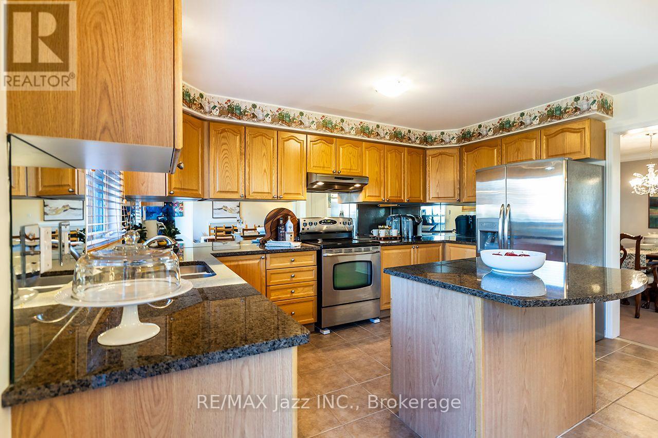 1546 Rorison Street, Oshawa, Ontario  L1K 0K1 - Photo 8 - E13837562