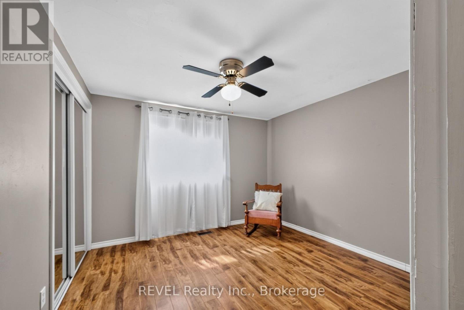 315 Park Avenue W, Haldimand, Ontario  N1A 1M7 - Photo 14 - X13837566