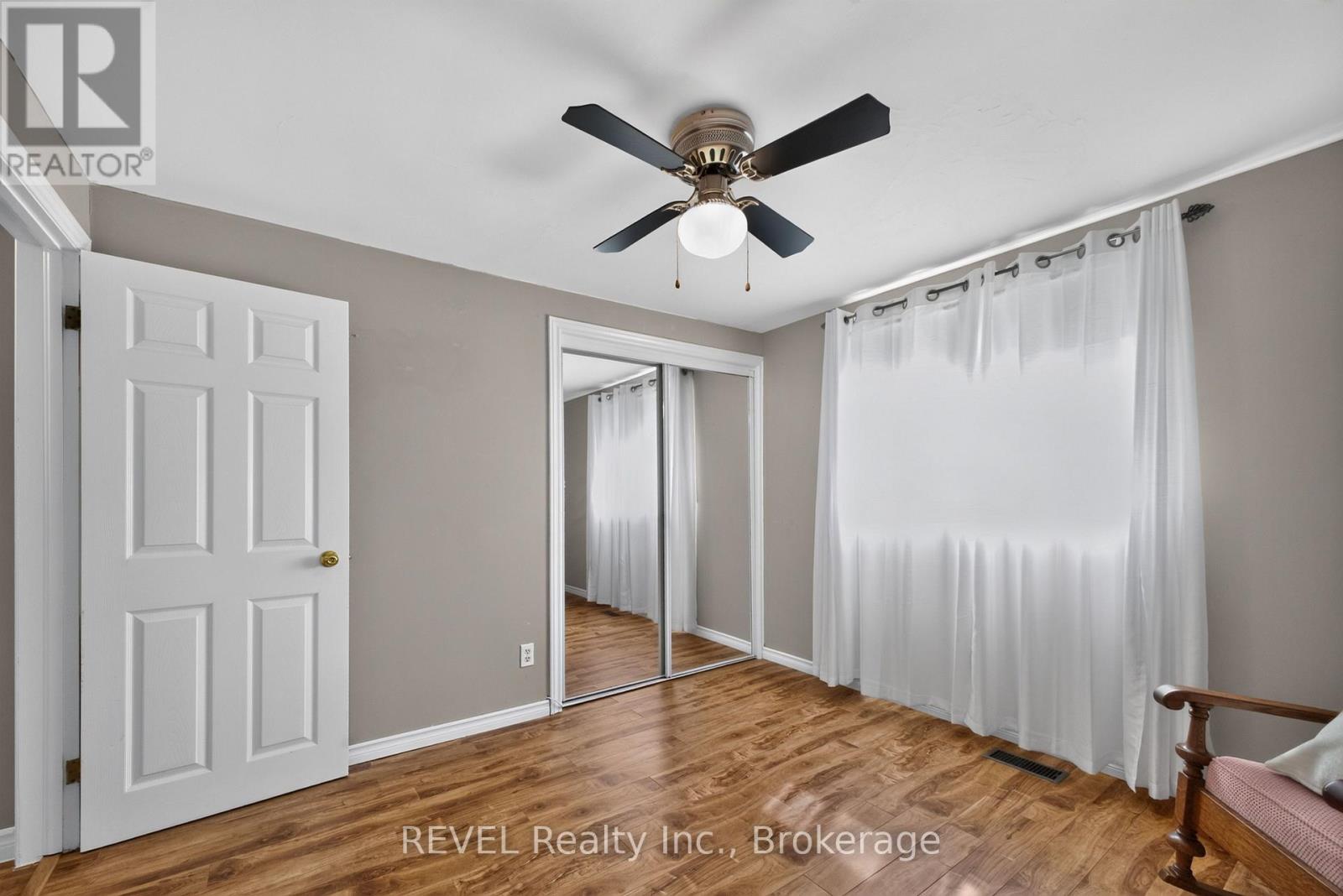 315 Park Avenue W, Haldimand, Ontario  N1A 1M7 - Photo 15 - X13837566