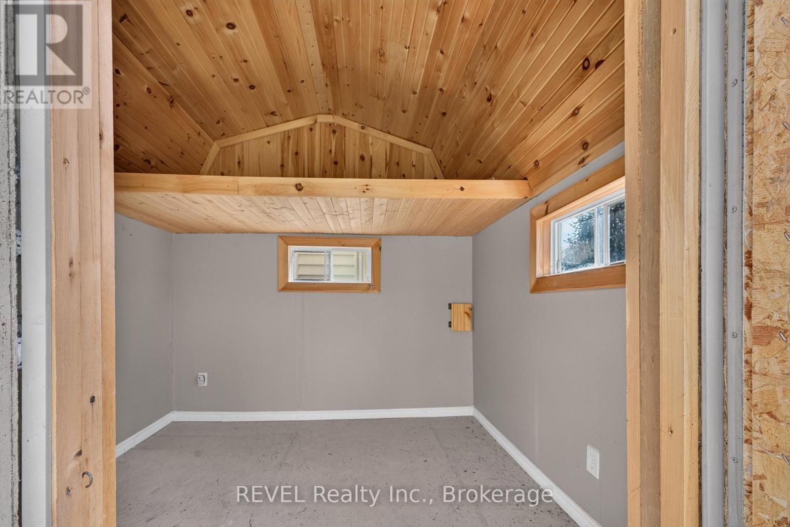 315 Park Avenue W, Haldimand, Ontario  N1A 1M7 - Photo 21 - X13837566