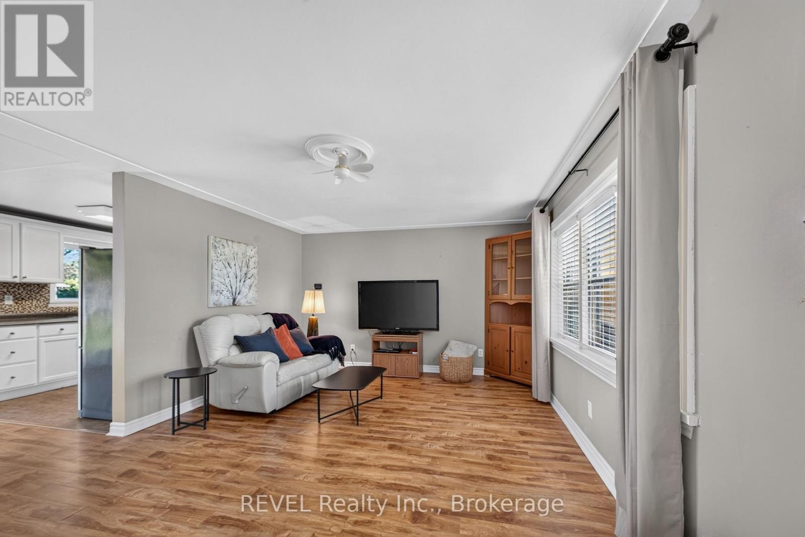 315 Park Avenue W, Haldimand, Ontario  N1A 1M7 - Photo 6 - X13837566
