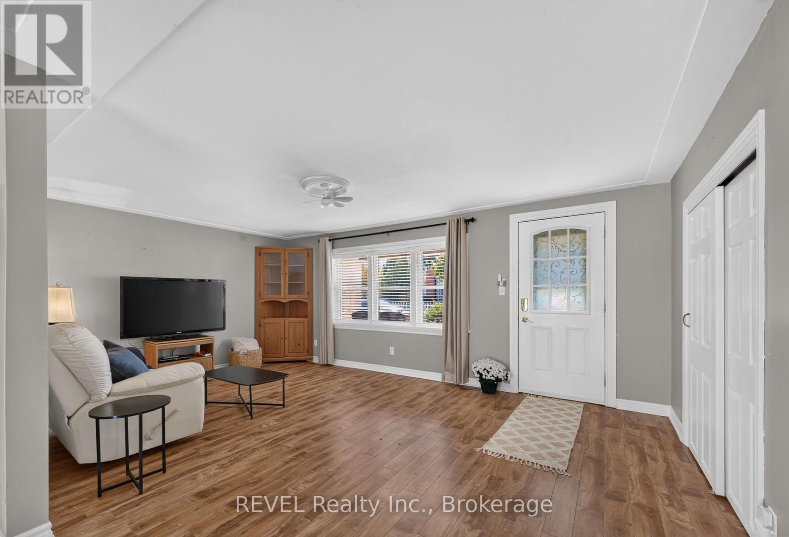 315 Park Avenue W, Haldimand, Ontario  N1A 1M7 - Photo 8 - X13837566