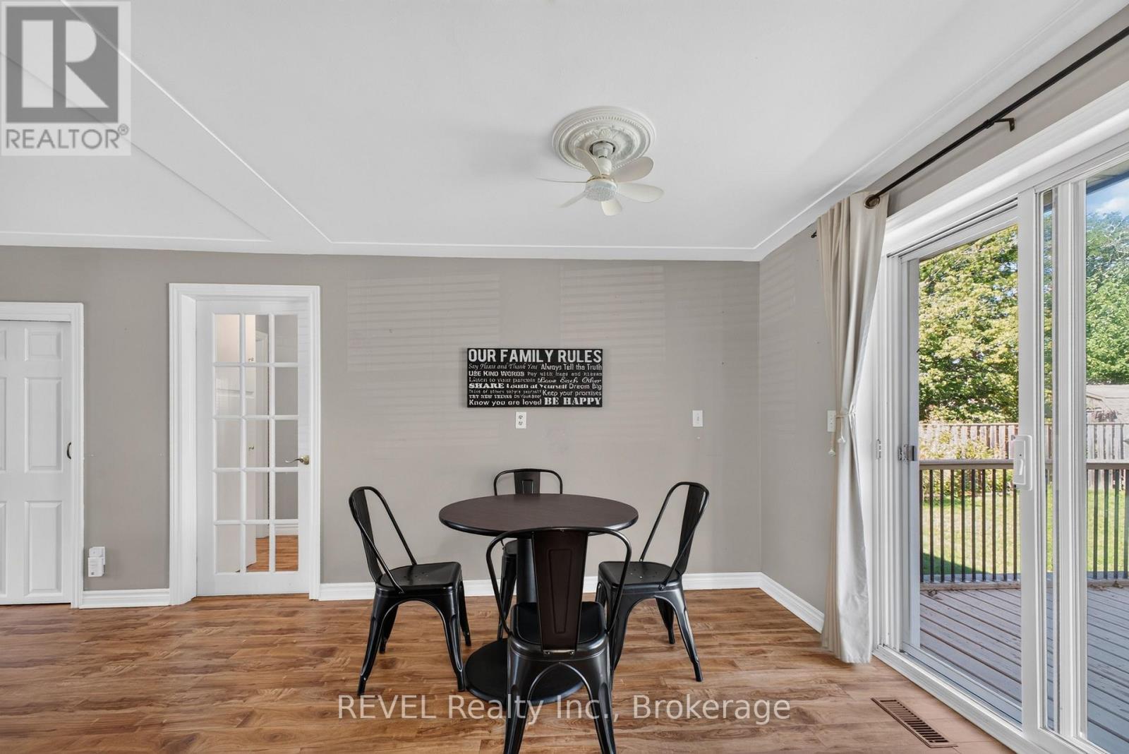 315 Park Avenue W, Haldimand, Ontario  N1A 1M7 - Photo 9 - X13837566