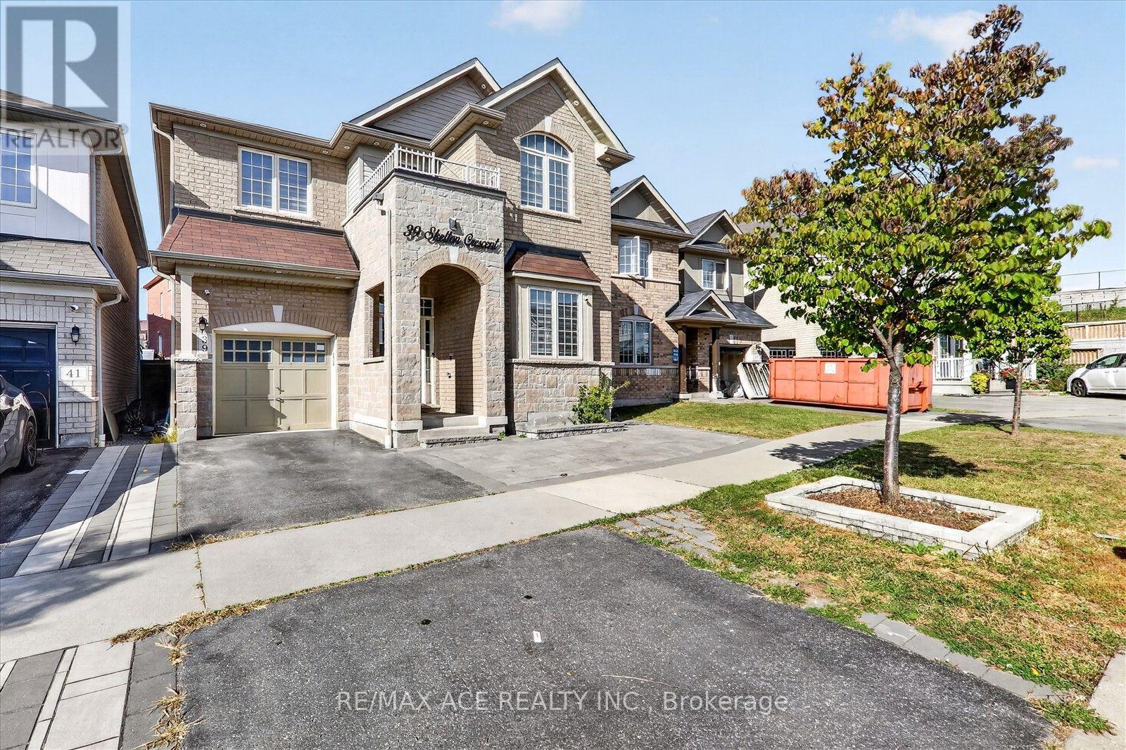 39 Skelton Crescent, Ajax, Ontario  L1Z 1R4 - Photo 3 - E13837604
