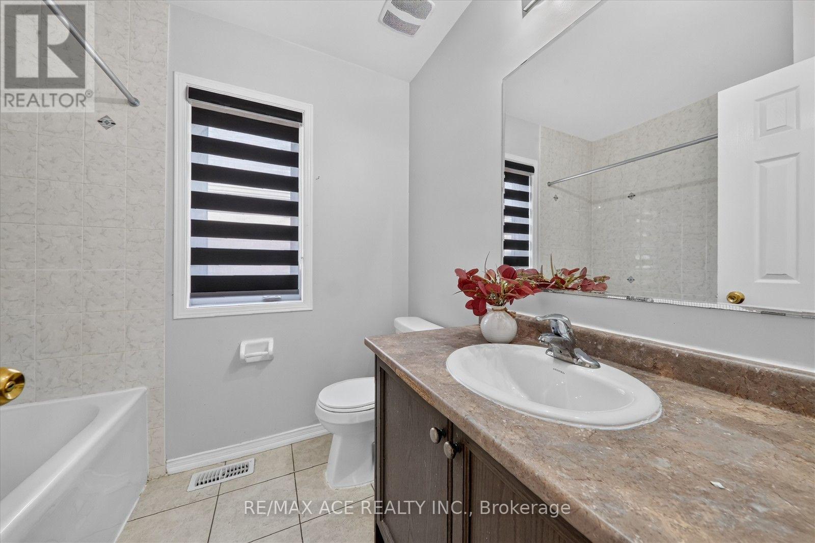 39 Skelton Crescent, Ajax, Ontario  L1Z 1R4 - Photo 35 - E13837604