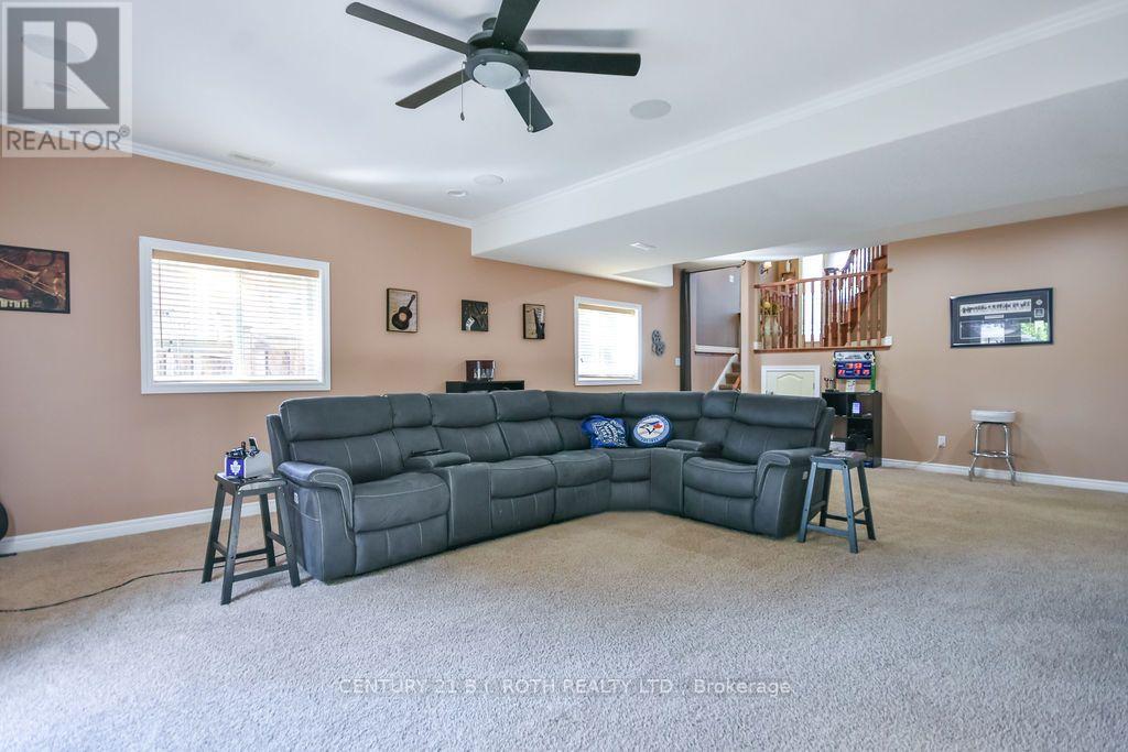 21 Armeda Clow Crescent, Essa, Ontario  L0M 1B2 - Photo 21 - N13837608