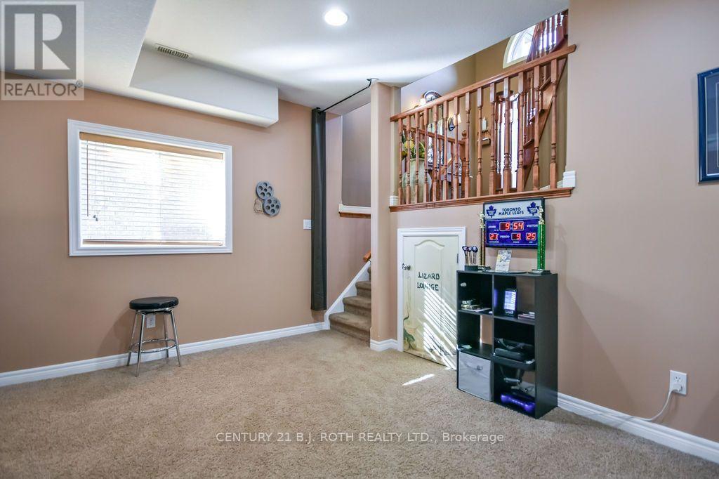 21 Armeda Clow Crescent, Essa, Ontario  L0M 1B2 - Photo 25 - N13837608