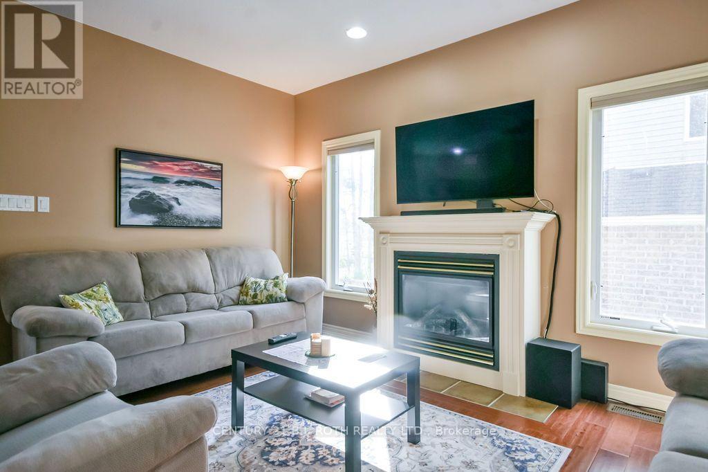 21 Armeda Clow Crescent, Essa, Ontario  L0M 1B2 - Photo 6 - N13837608