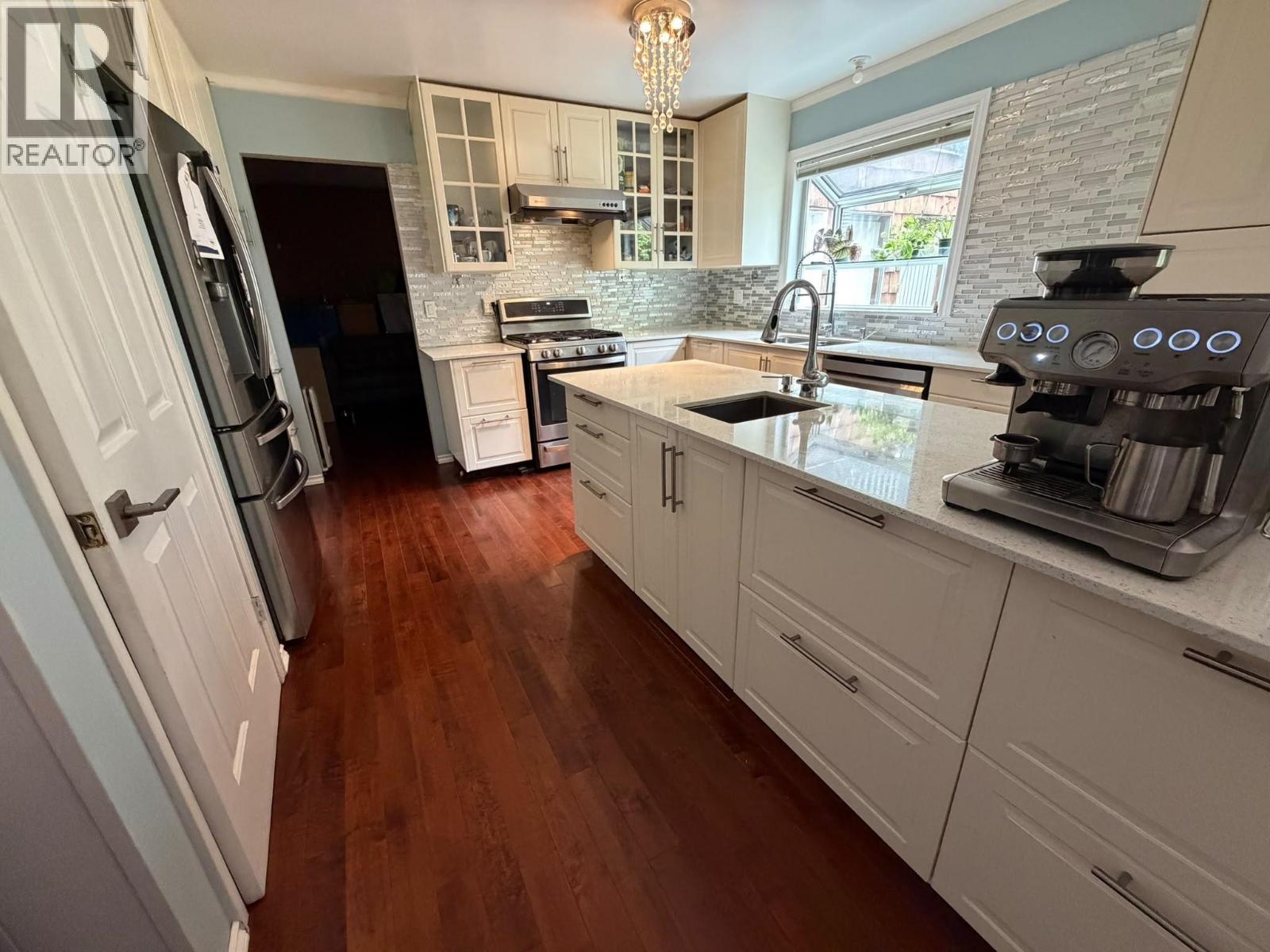 416 Fairway Street, Coquitlam, British Columbia  V3K 4G2 - Photo 7 - R3162304