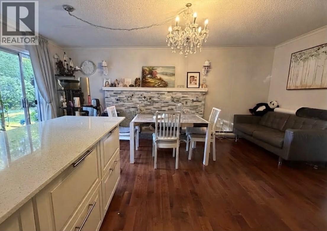 416 Fairway Street, Coquitlam, British Columbia  V3K 4G2 - Photo 8 - R3162304