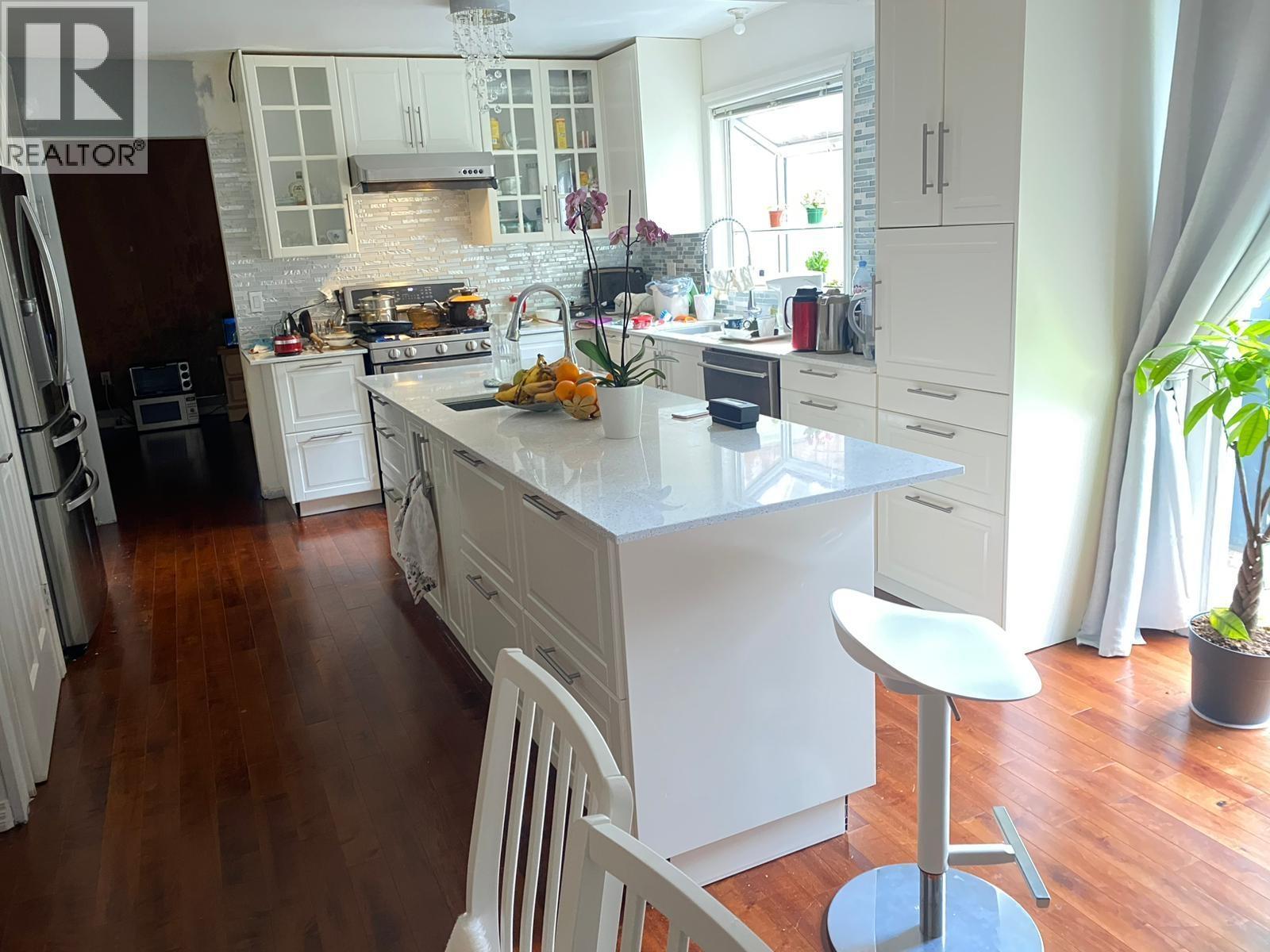 416 Fairway Street, Coquitlam, British Columbia  V3K 4G2 - Photo 6 - R3162304