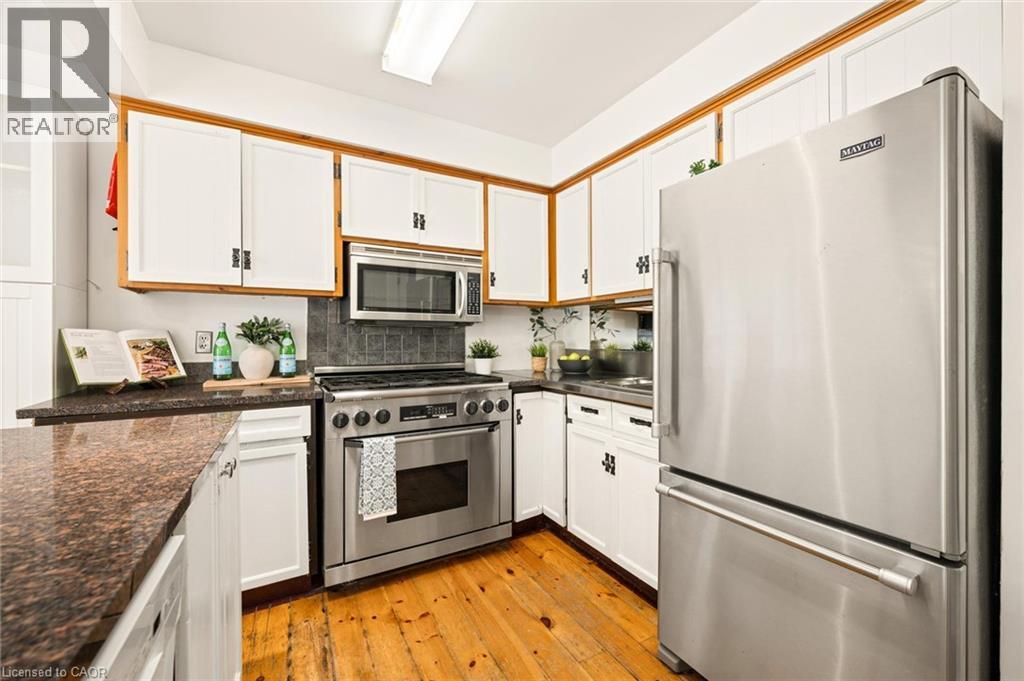 351 Craigleith Drive, Waterloo, Ontario  N2L 5B5 - Photo 15 - 40863422