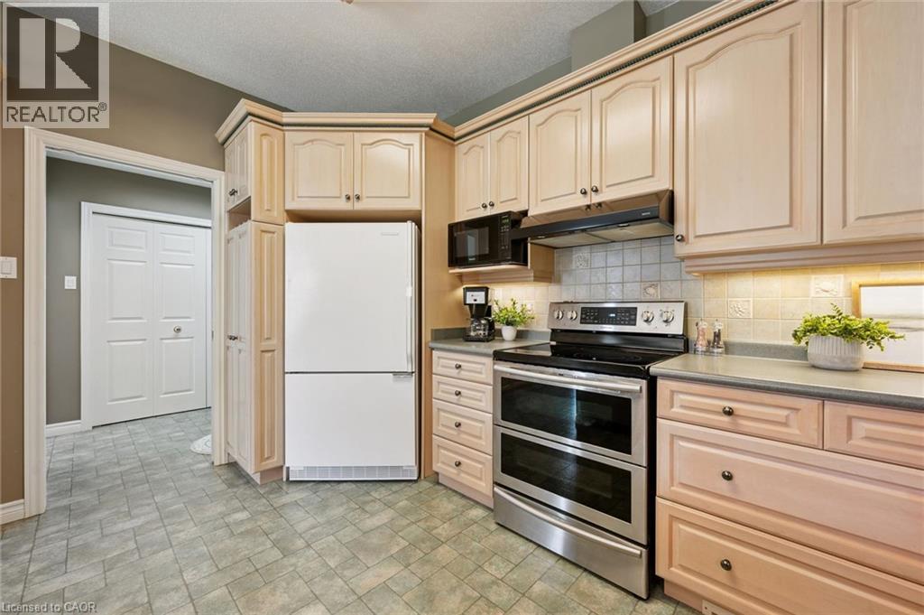 8 Chancellor Drive, Heidelberg, Ontario  N0B 2M1 - Photo 13 - 40866844