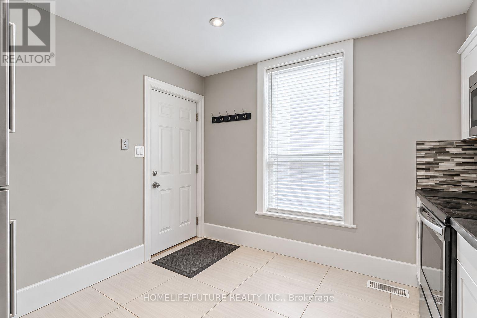 181 West Avenue, Hamilton (Landsdale), Ontario  L8L 5C7 - Photo 14 - X13837554