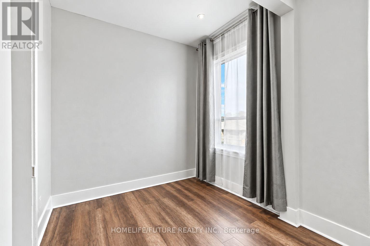 181 West Avenue, Hamilton (Landsdale), Ontario  L8L 5C7 - Photo 9 - X13837554