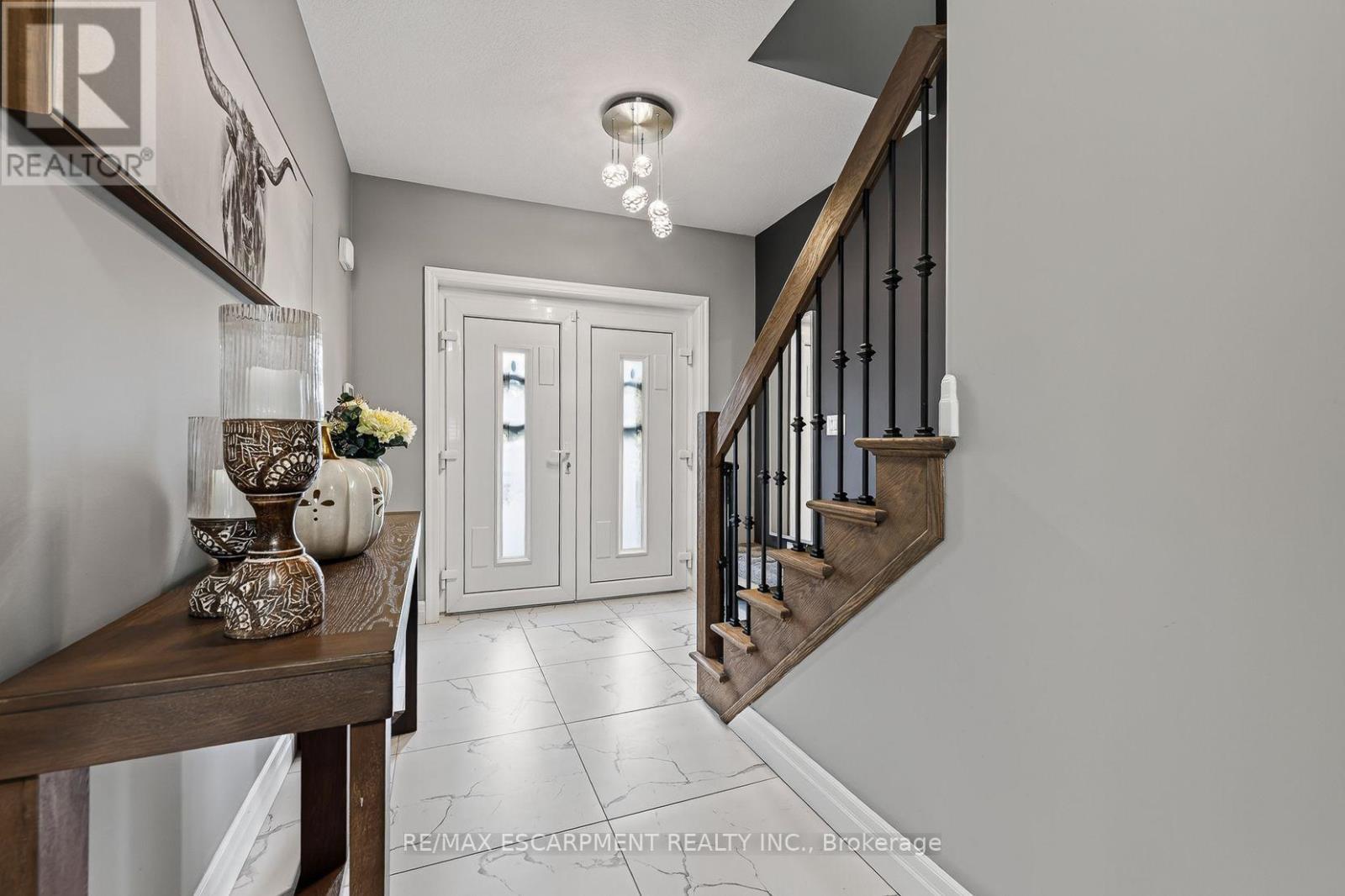 9 Gibbons Road, Brant (Paris), Ontario  N3L 0E9 - Photo 4 - X13837564
