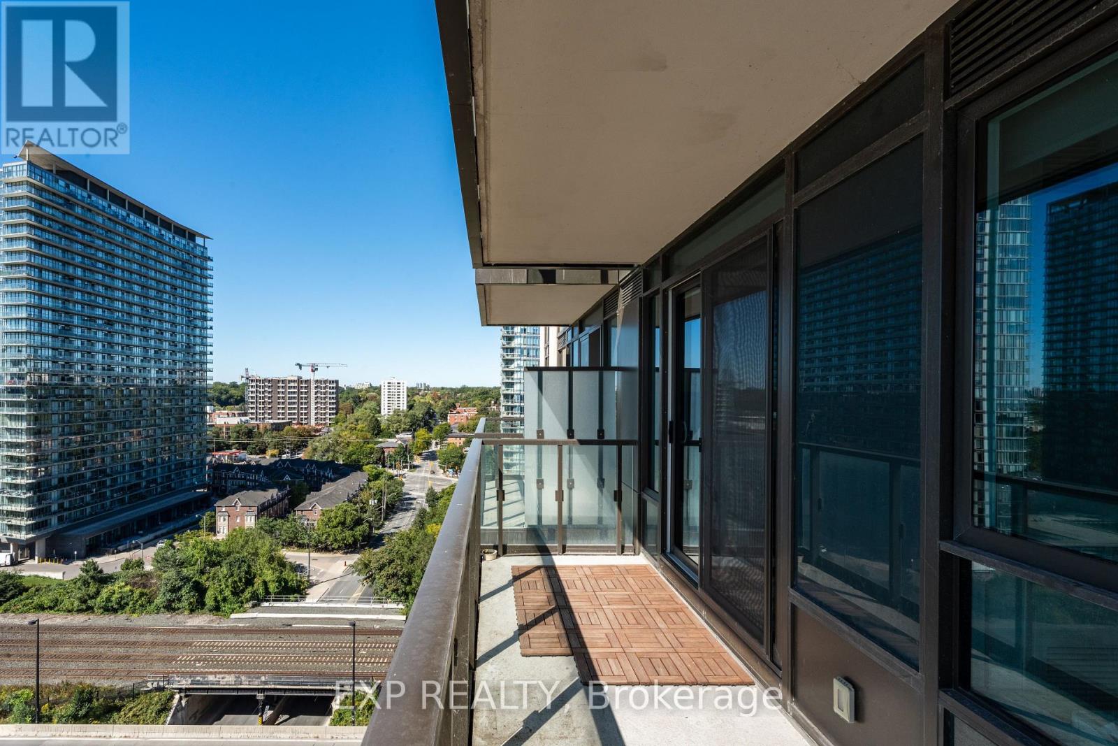 1712 - 1928 Lake Shore Boulevard W, Toronto, Ontario  M6S 0B1 - Photo 30 - W13837606