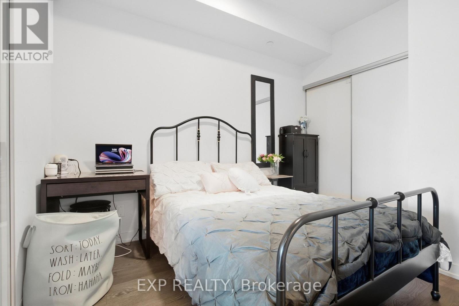 1712 - 1928 Lake Shore Boulevard W, Toronto, Ontario  M6S 0B1 - Photo 8 - W13837606