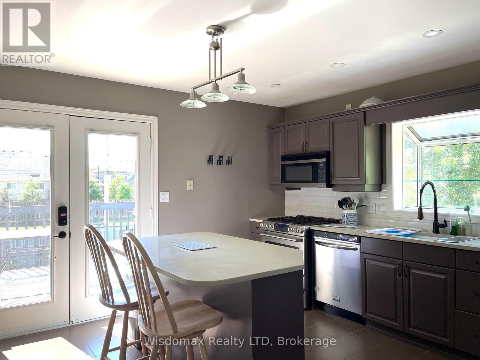 8272 Woodsview Crescent, Niagara Falls, Ontario  L2H 3G1 - Photo 10 - X13821894
