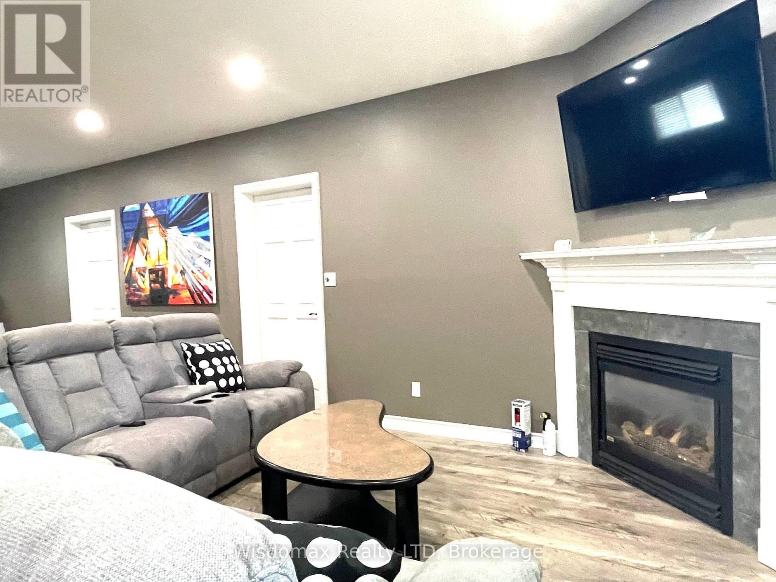 8272 Woodsview Crescent, Niagara Falls, Ontario  L2H 3G1 - Photo 17 - X13821894