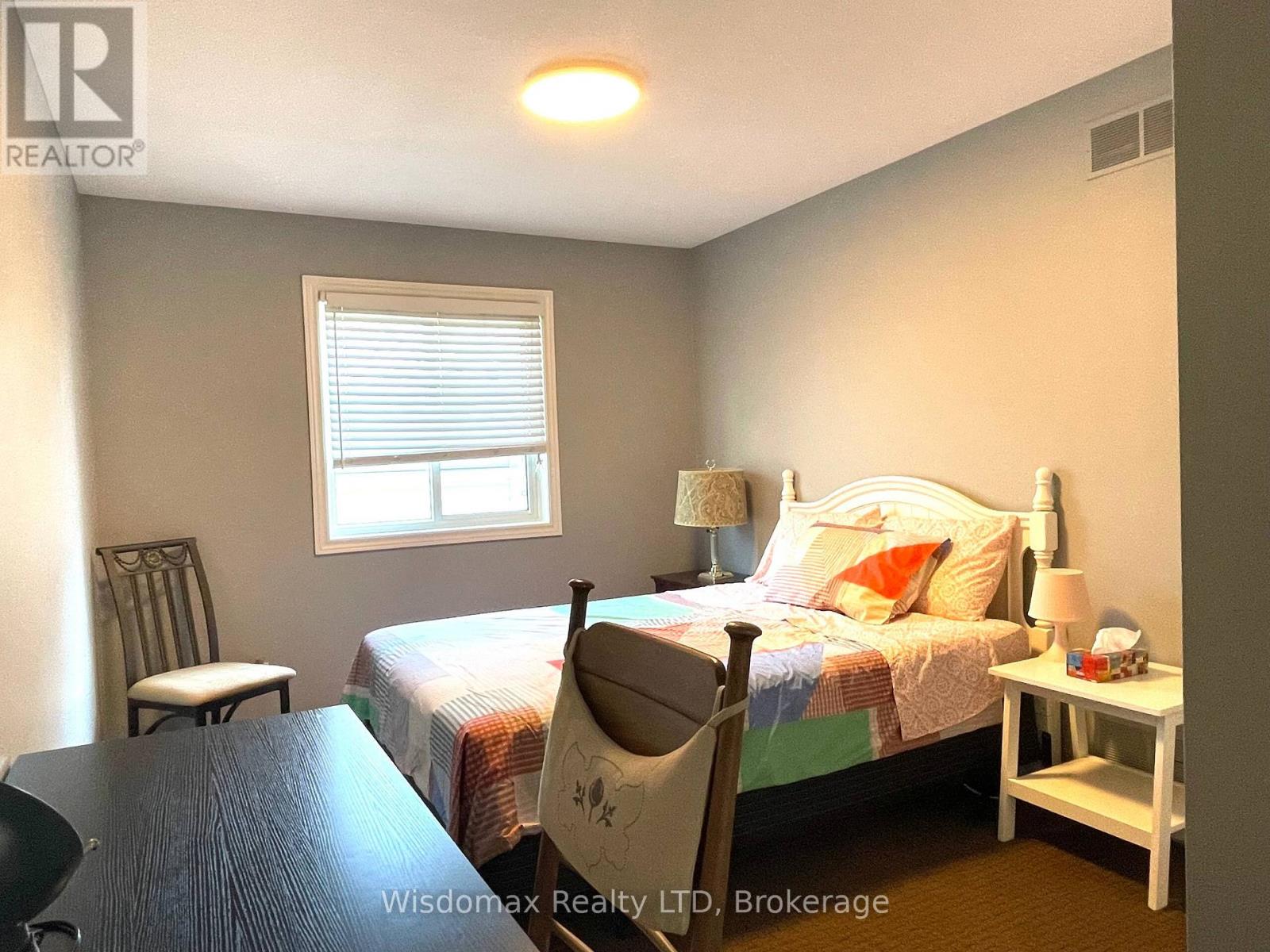 8272 Woodsview Crescent, Niagara Falls, Ontario  L2H 3G1 - Photo 7 - X13821894