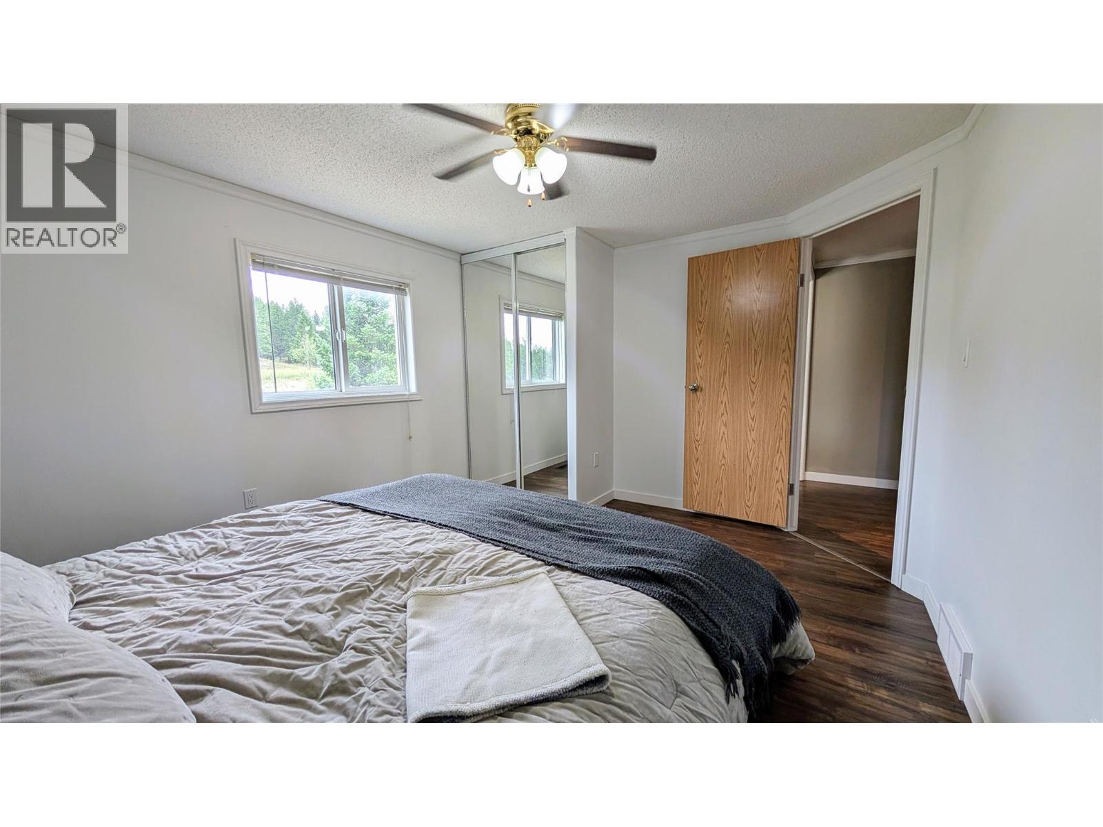 4811 Crescentwood Drive, Edgewater, British Columbia  V0A 1E0 - Photo 13 - 10402139