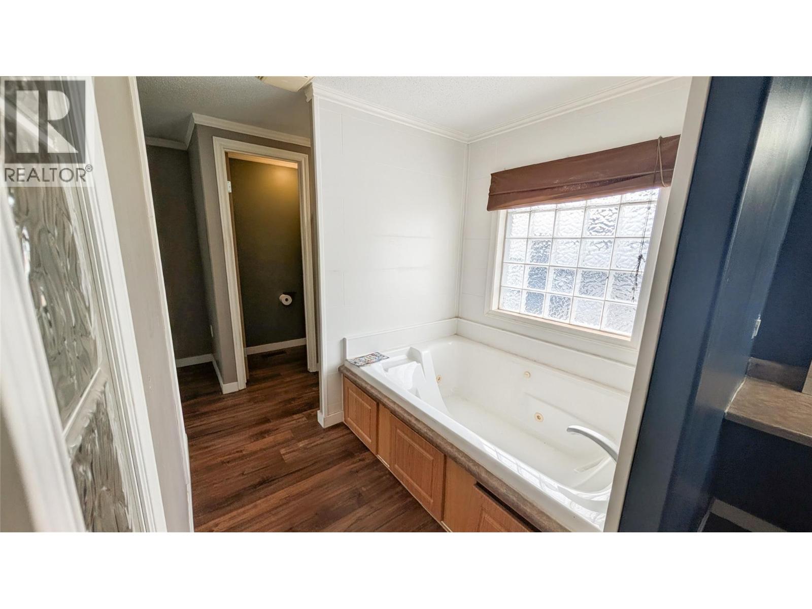 4811 Crescentwood Drive, Edgewater, British Columbia  V0A 1E0 - Photo 22 - 10402139