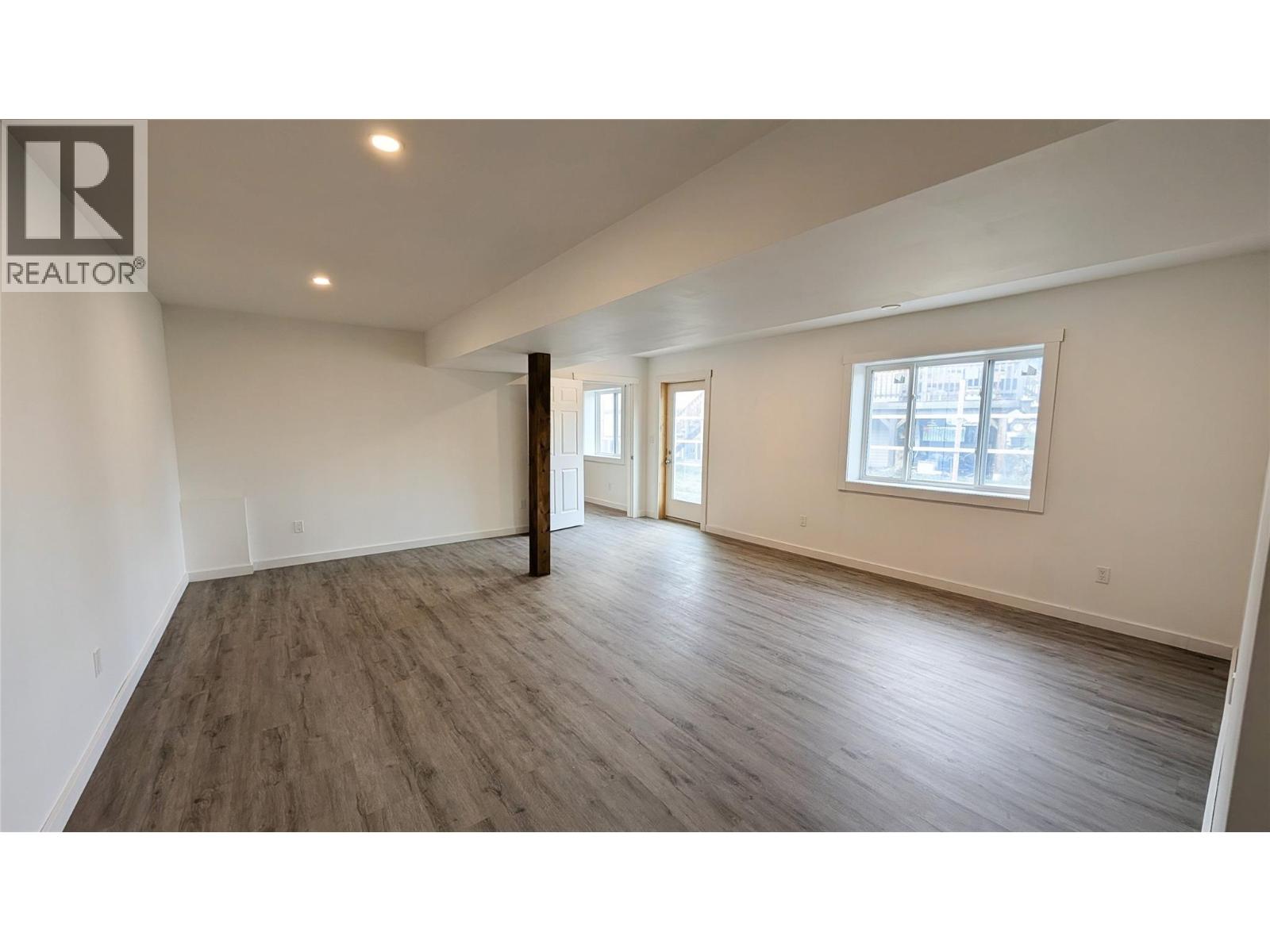 4811 Crescentwood Drive, Edgewater, British Columbia  V0A 1E0 - Photo 31 - 10402139