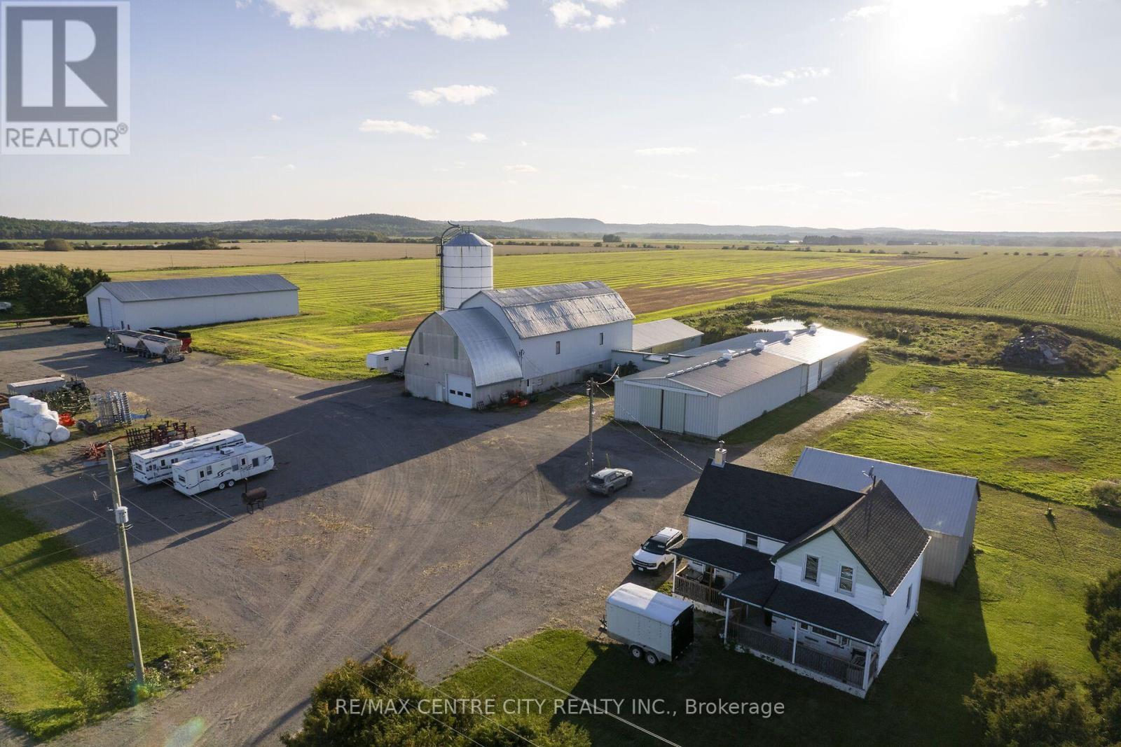 258373 HILLVIEW ROAD, Timiskaming, Ontario