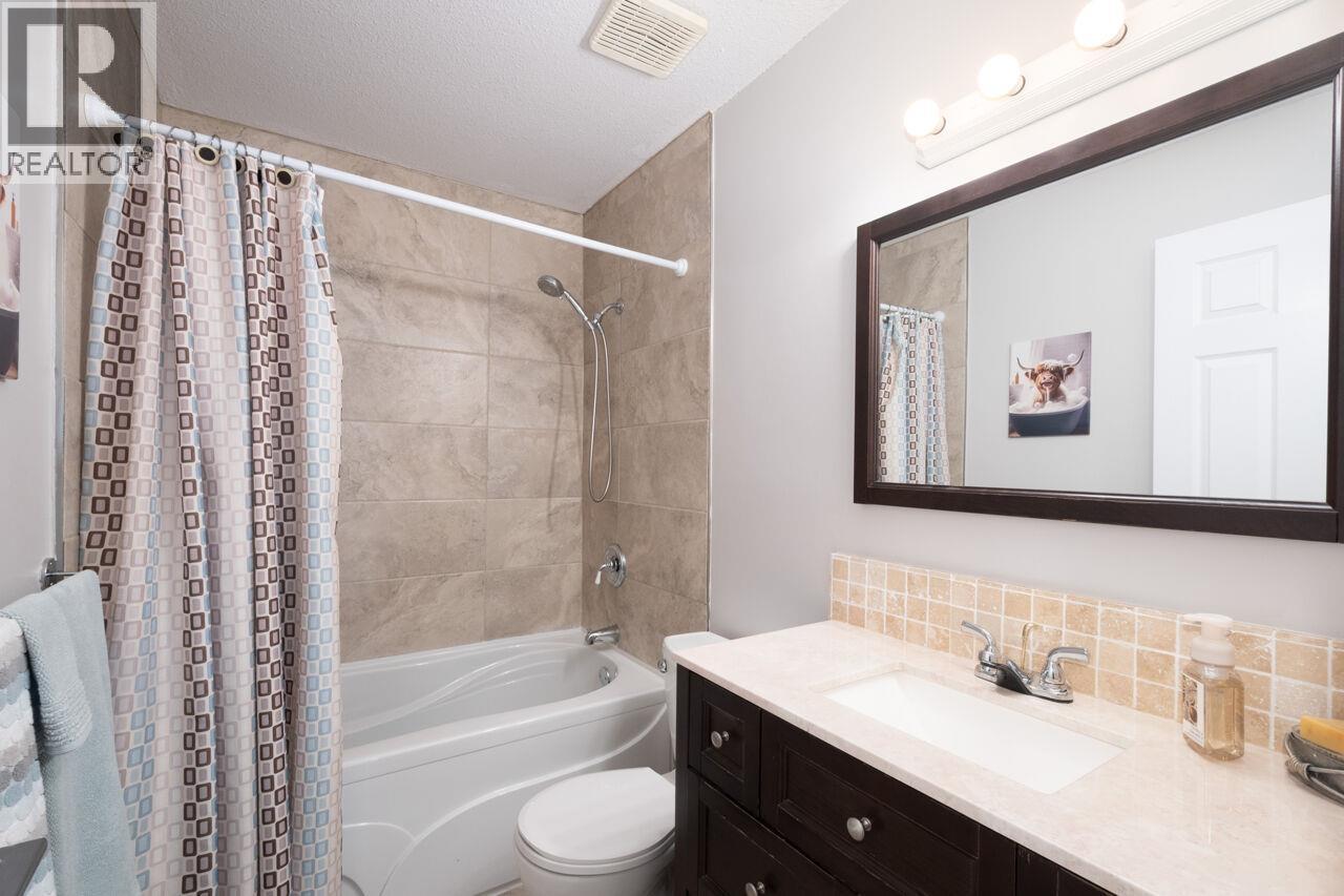 3216 Savary Avenue, Coquitlam, British Columbia  V3E 1M3 - Photo 24 - R3170299