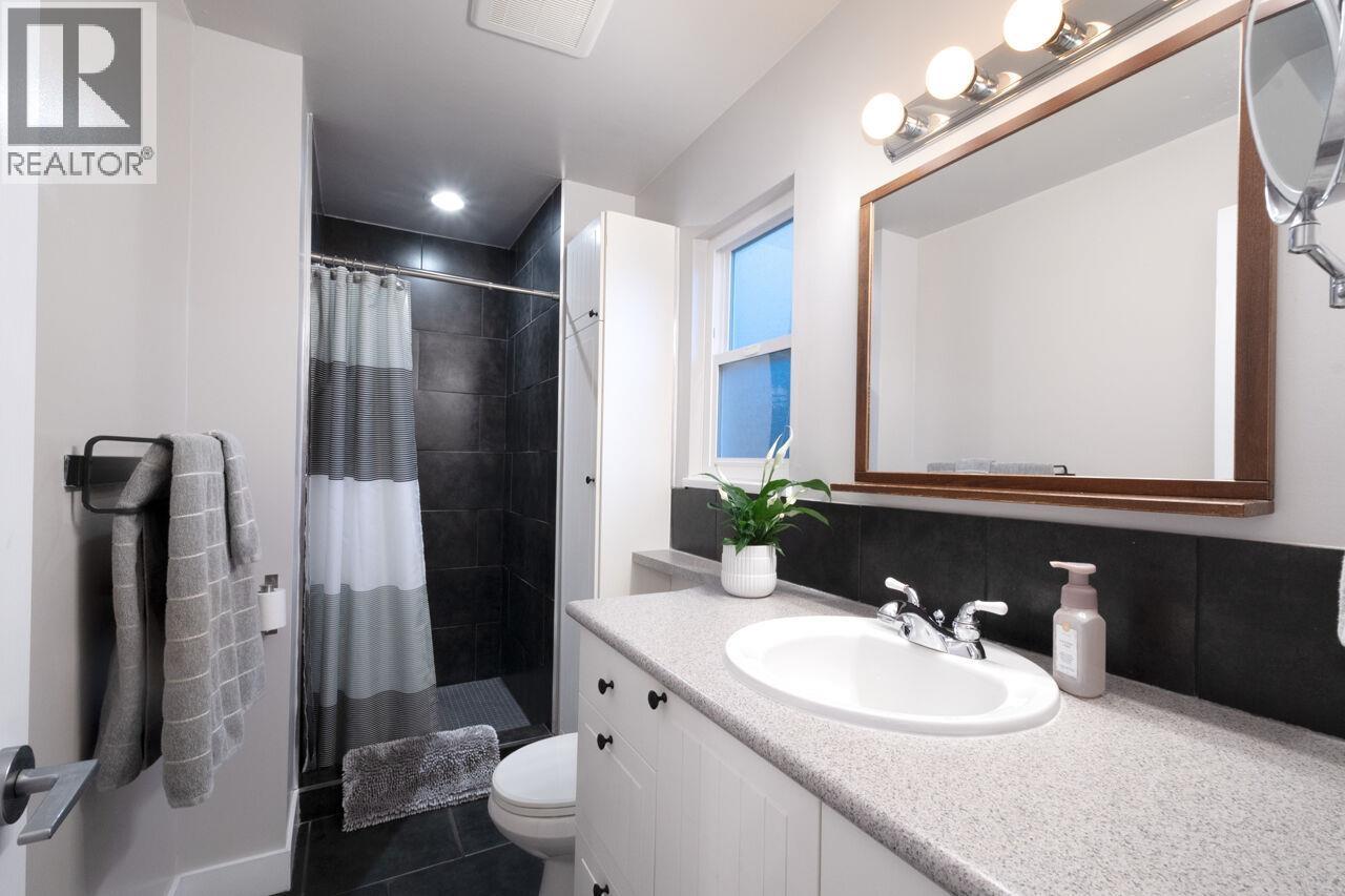 3216 Savary Avenue, Coquitlam, British Columbia  V3E 1M3 - Photo 20 - R3170299