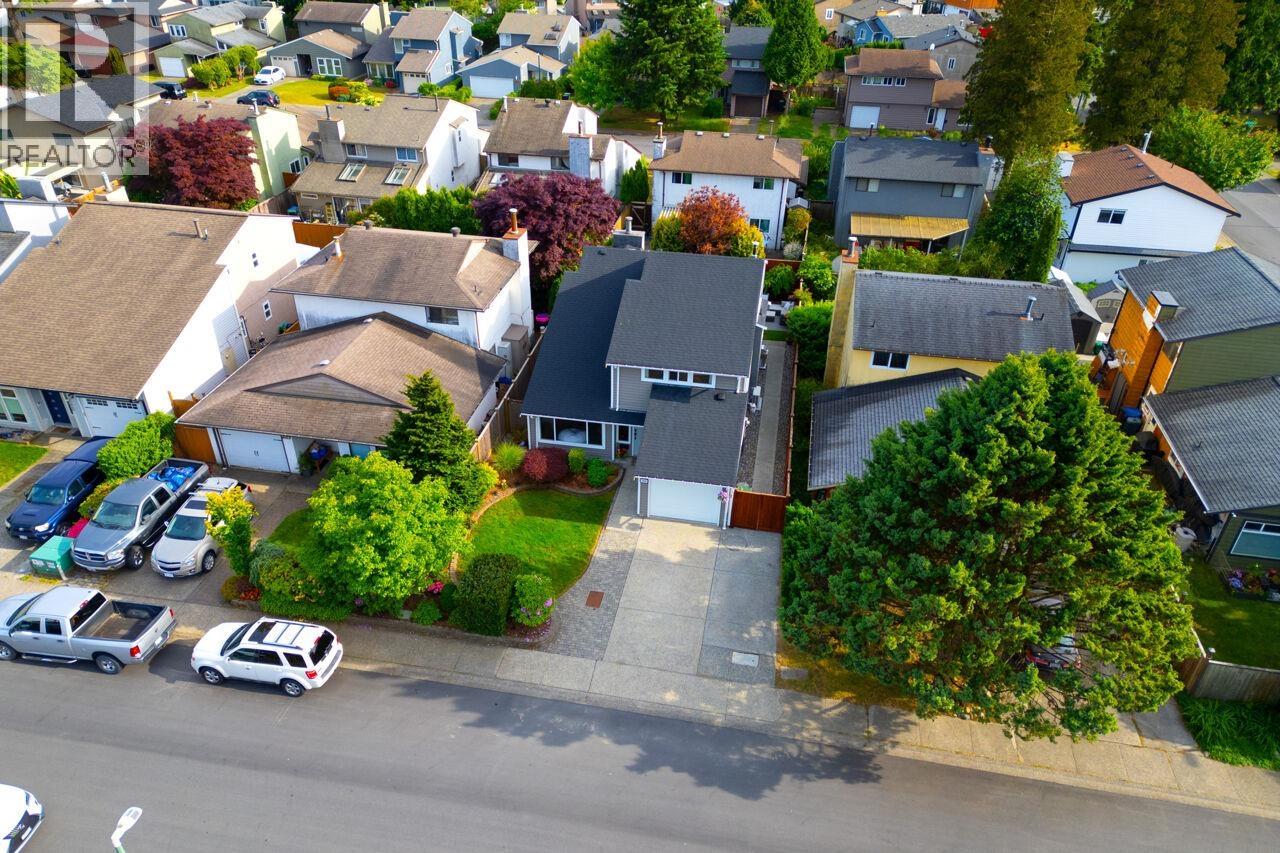 3216 Savary Avenue, Coquitlam, British Columbia  V3E 1M3 - Photo 33 - R3170299