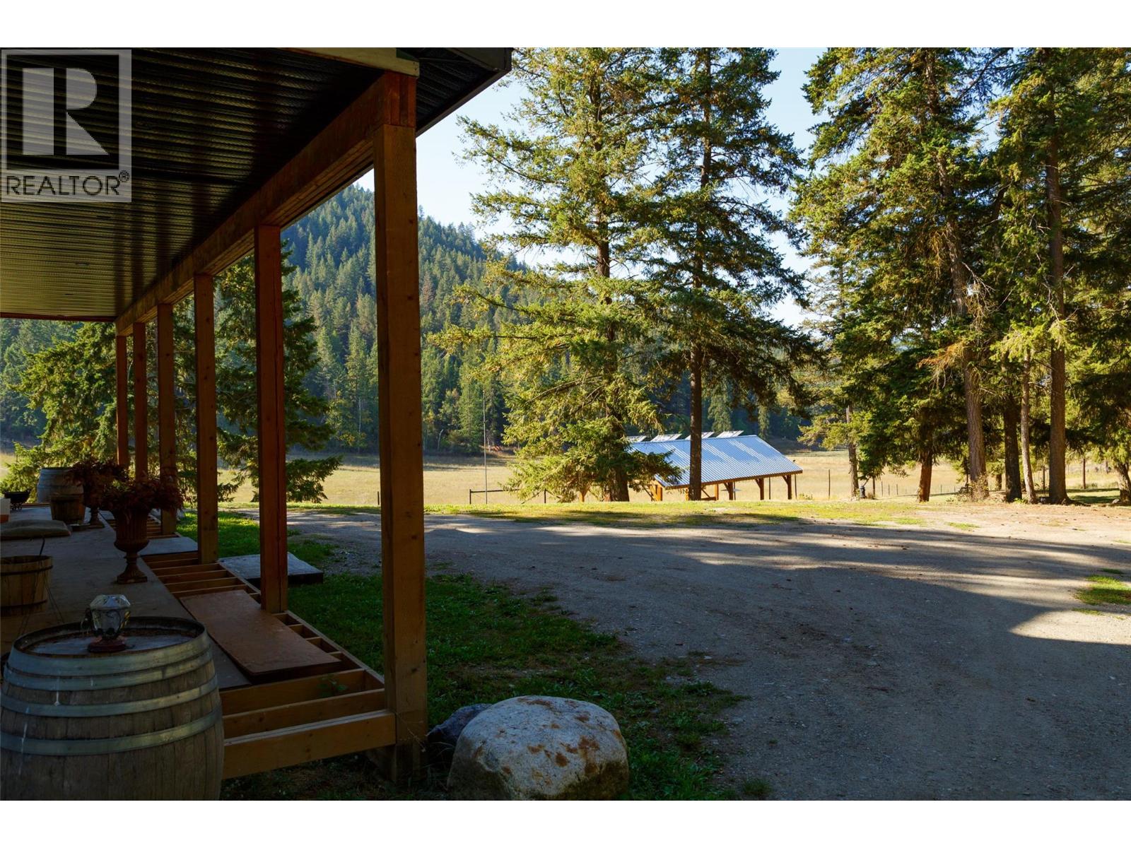 96 Bloom Road, Lumby, British Columbia  V0E 2G7 - Photo 19 - 10402141