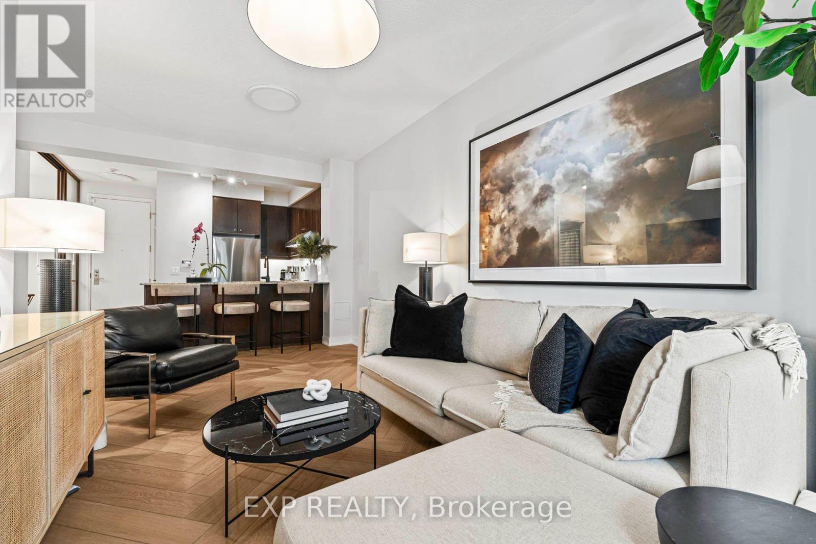 604 - 38 The Esplanade Avenue, Toronto, Ontario  M5E 1A5 - Photo 2 - C13837632