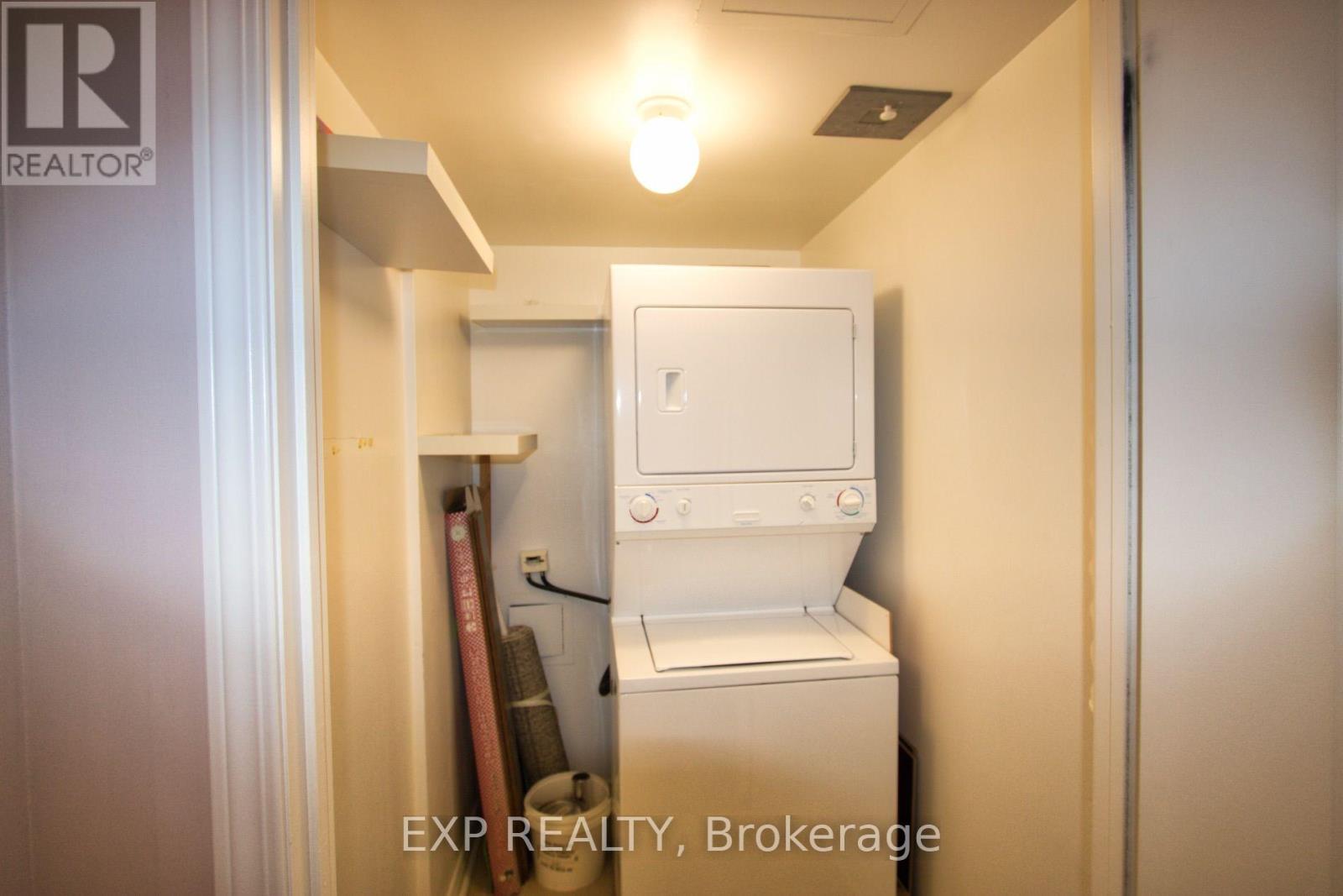 2304 - 385 Prince Of Wales Drive, Mississauga, Ontario  L5B 0C6 - Photo 12 - W13837630
