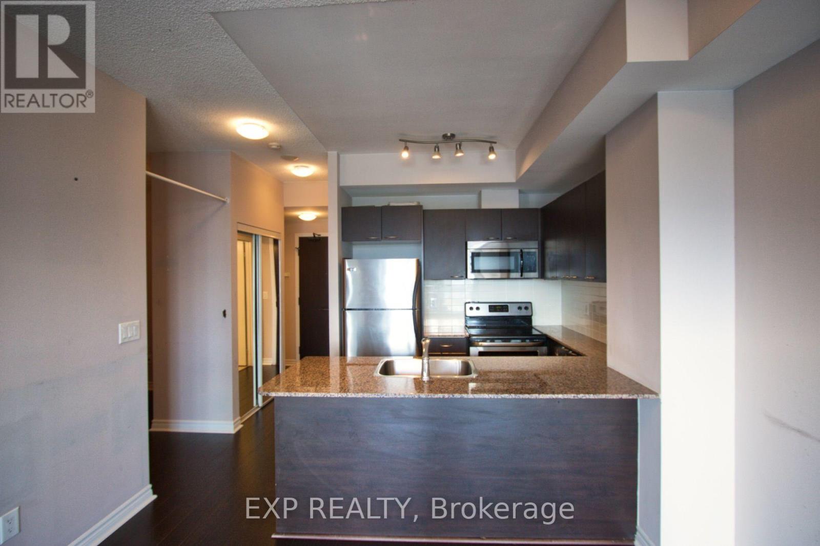 2304 - 385 Prince Of Wales Drive, Mississauga, Ontario  L5B 0C6 - Photo 8 - W13837630