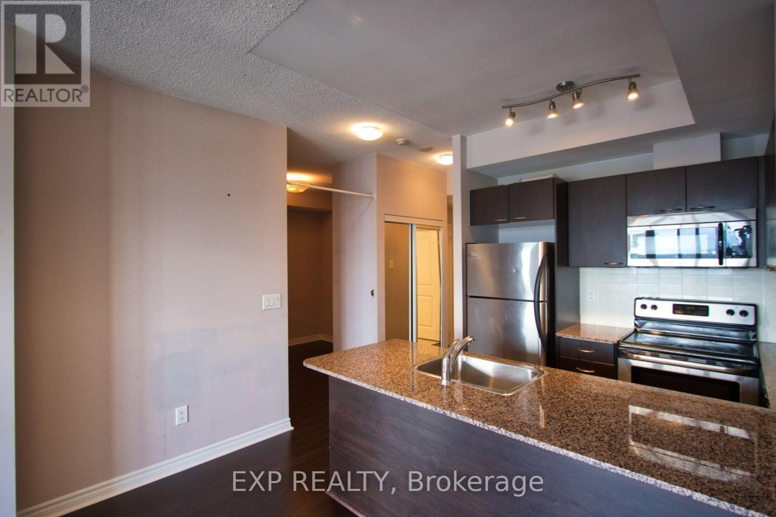 2304 - 385 Prince Of Wales Drive, Mississauga, Ontario  L5B 0C6 - Photo 9 - W13837630
