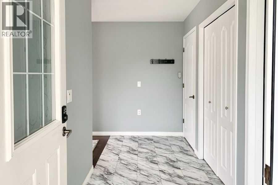 923 Nativity Bay