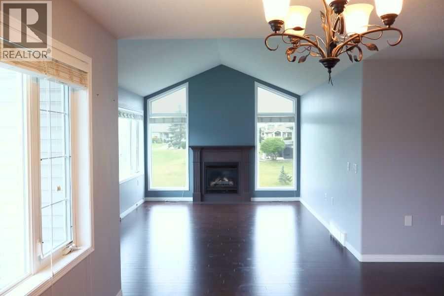 923 Nativity Bay