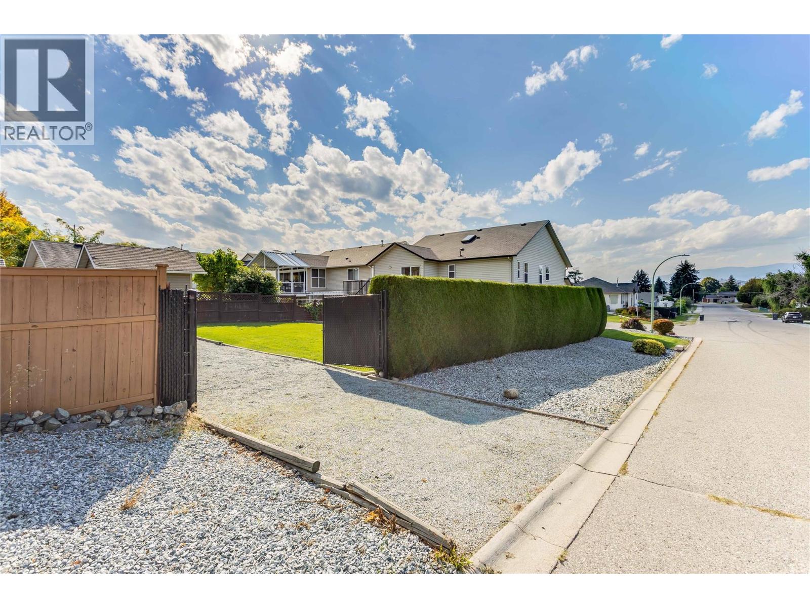 171 Surel Court, Kelowna, British Columbia  V1X 7Y3 - Photo 50 - 10402046
