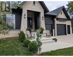 8 TANAGER DRIVE, Tillsonburg, Ontario