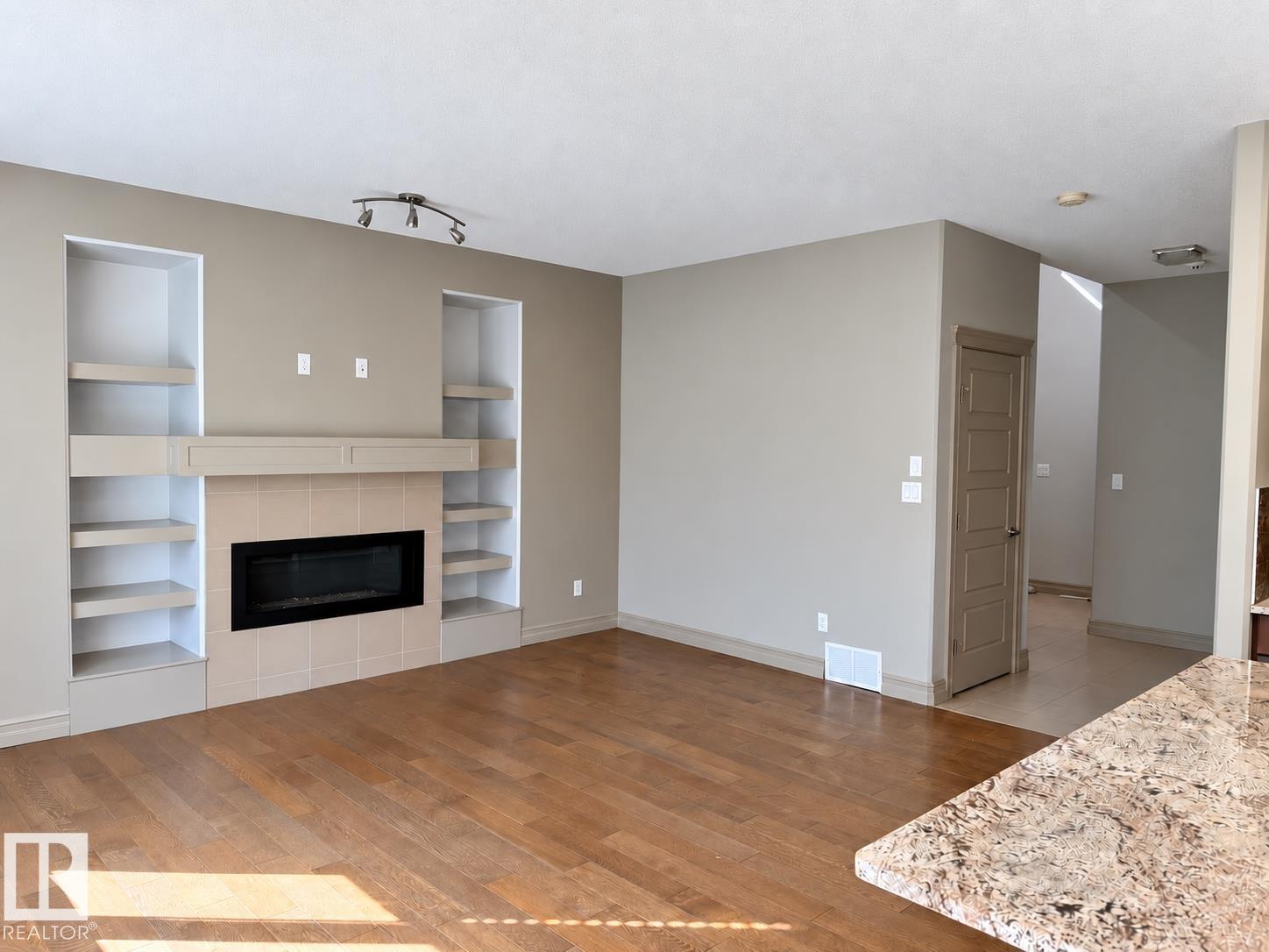 885 WINDERMERE WD NW