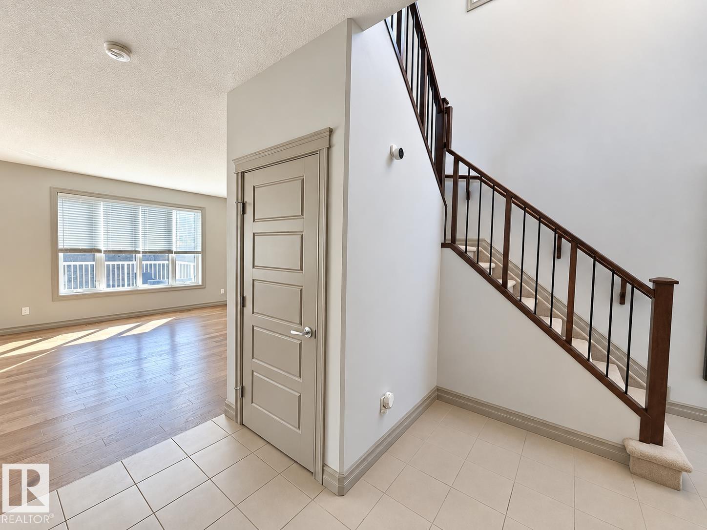 885 WINDERMERE WD NW