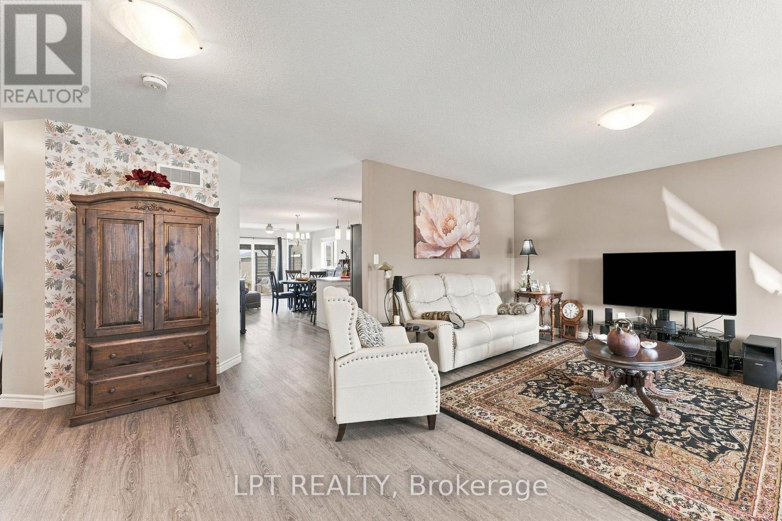 102 Huron Heights Drive, Ashfield-Colborne-Wawanosh, Ontario  N7A 0C6 - Photo 11 - X13775666