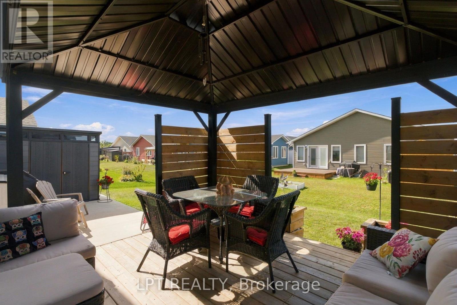102 Huron Heights Drive, Ashfield-Colborne-Wawanosh, Ontario  N7A 0C6 - Photo 43 - X13775666